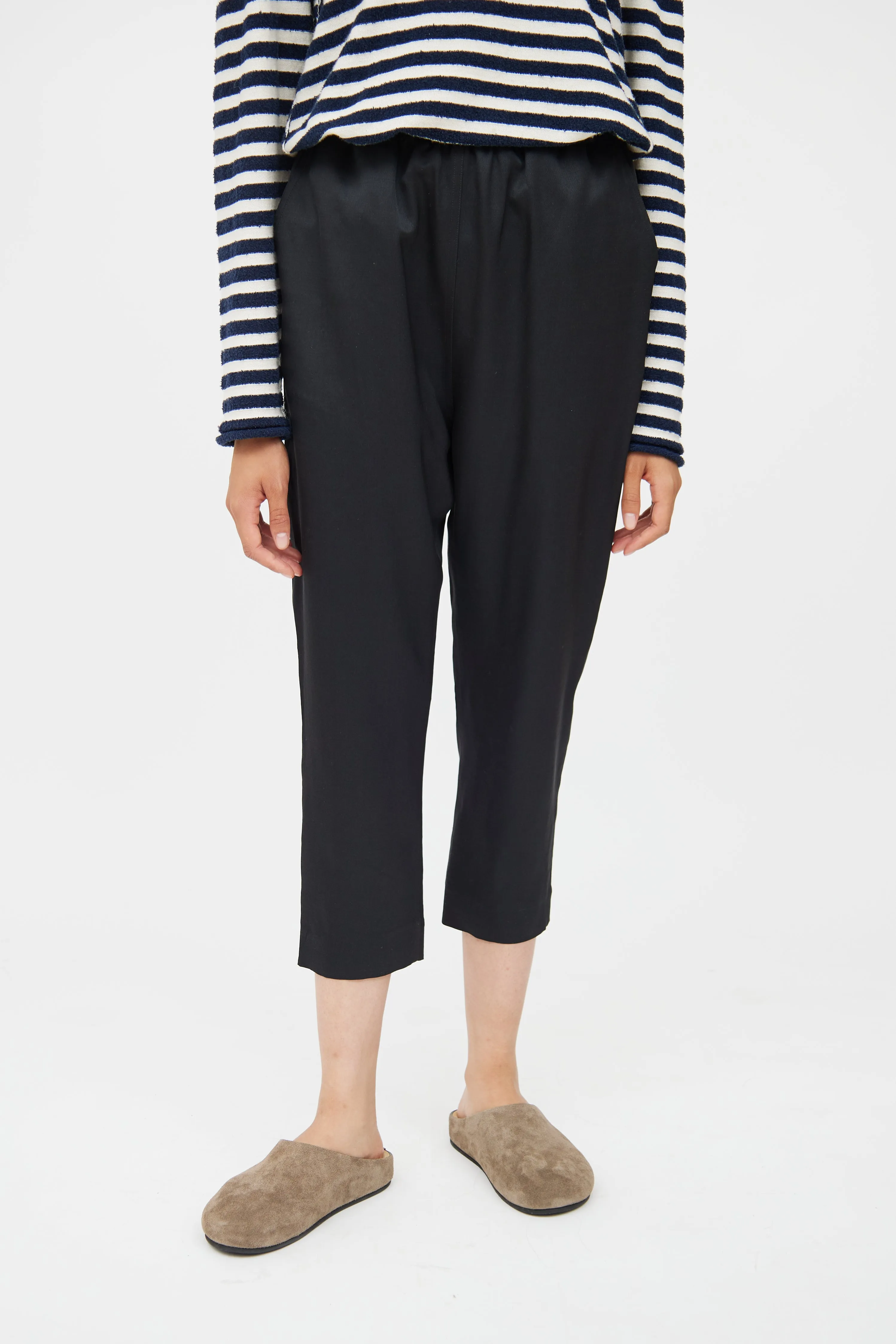 Black Silk Blend Cropped Pant