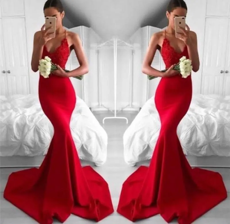 Bridelily Sexy Red V-Neck Lace Mermaid Lace Long Prom Dress